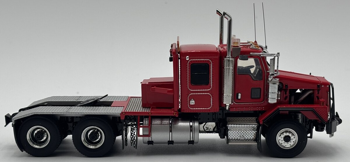 WSI 34-2000 1:50 Red Kenworth C500B Heavy Tractor w/Ballast Box