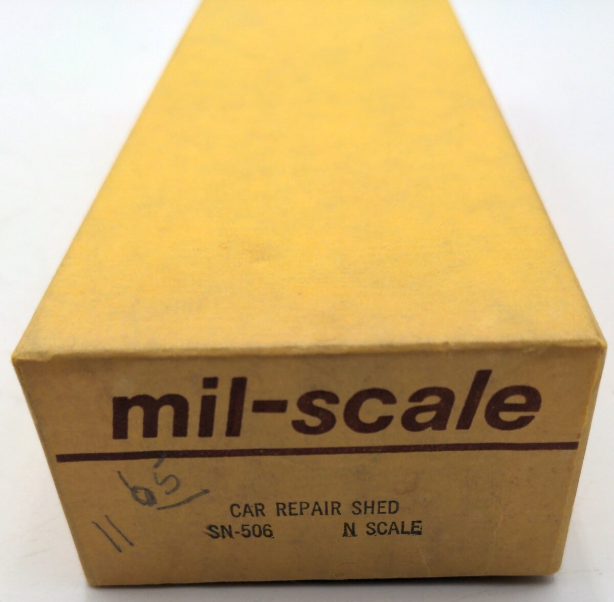 Mil-Scale SN-506 N Scale Car Repair Shop Kit