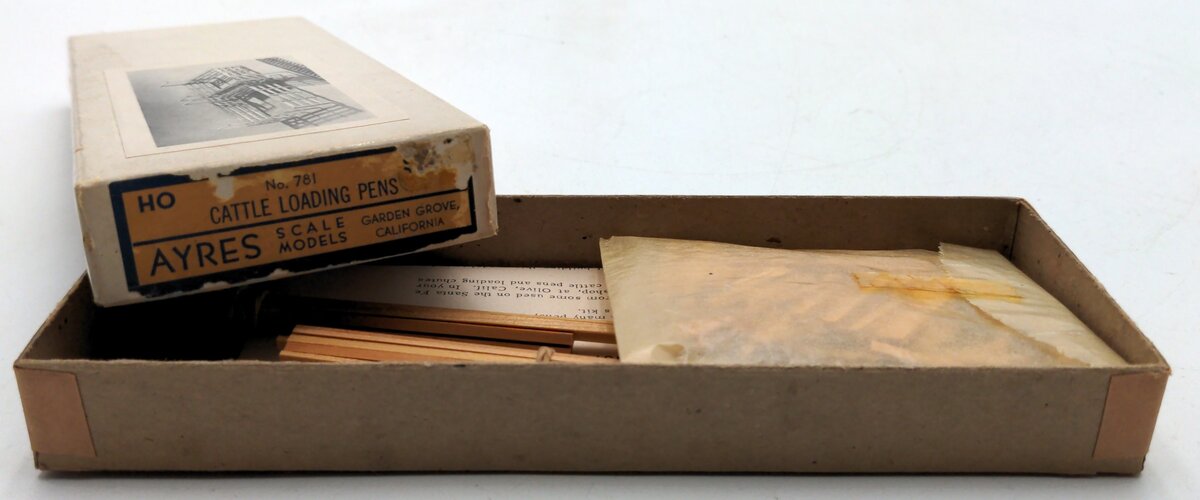 Ayres Scale Models 781 HO Scale Cattle Loading Pens Kit