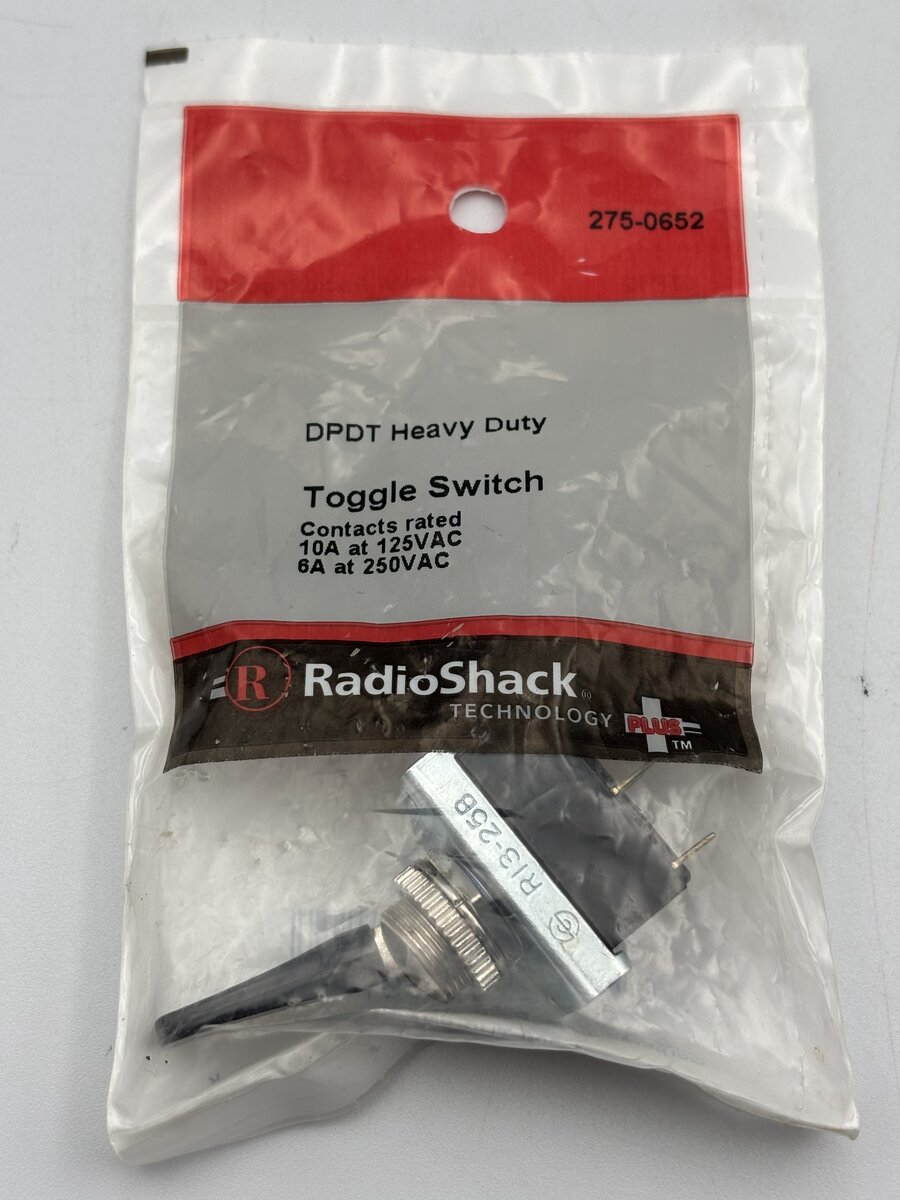 Radio Shack 275-0652 DPDT Heavy Duty Toggle Switch 10A At 125VAC/6A At 250VAC