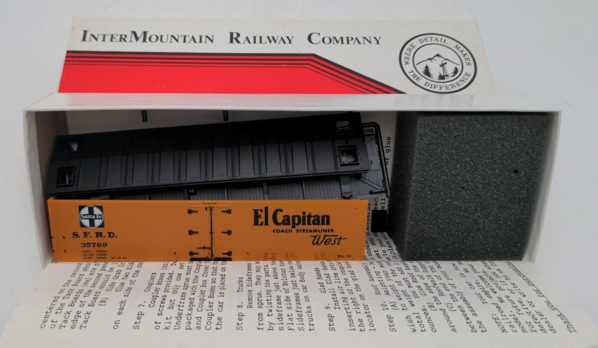 InterMountain 35769 HO Scale Santa Fe Refrigerator Car El Capitan Kit