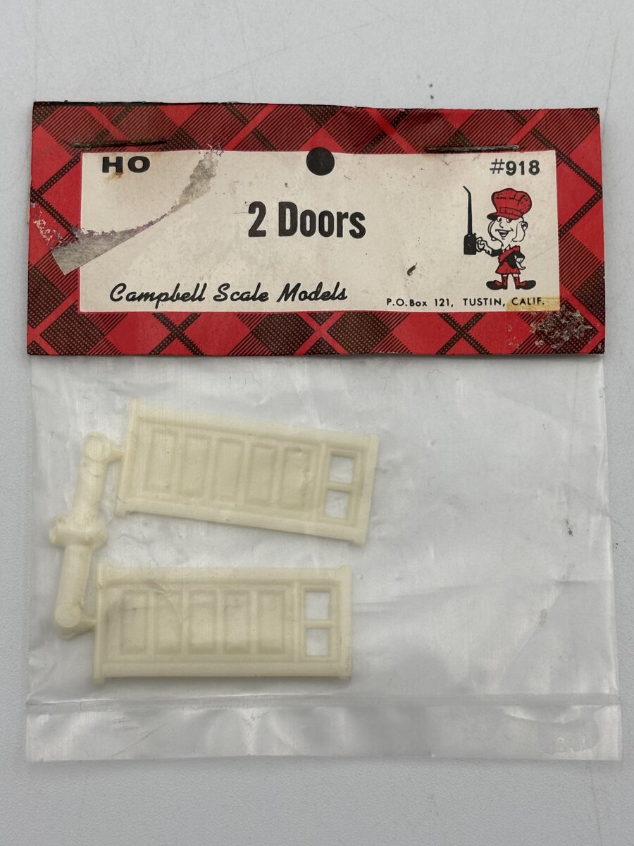 Campbell Scale Models 918 HO White 2 Door 5 Panel 2 Window Doors
