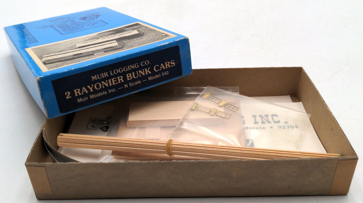 Muir Models 542 N Scale Muir Logging Co 2 Rayonier Bunk Cars