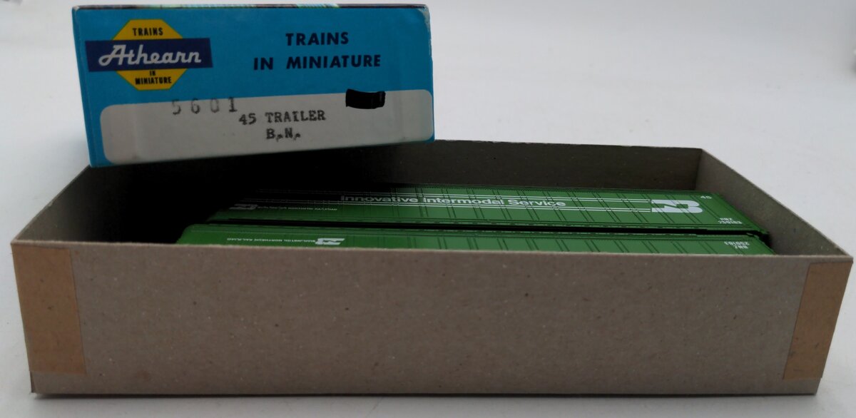 Athearn 5601 HO Scale 45' Trailer B.N. Kit