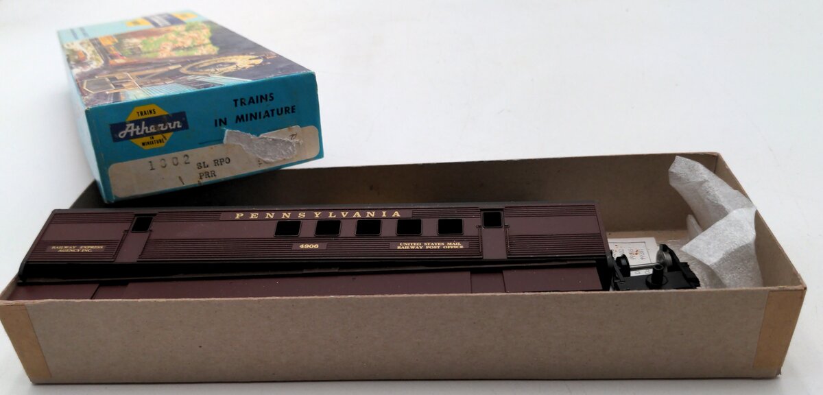 Athearn 1002 HO Scale Streamline RPI PRR Kit