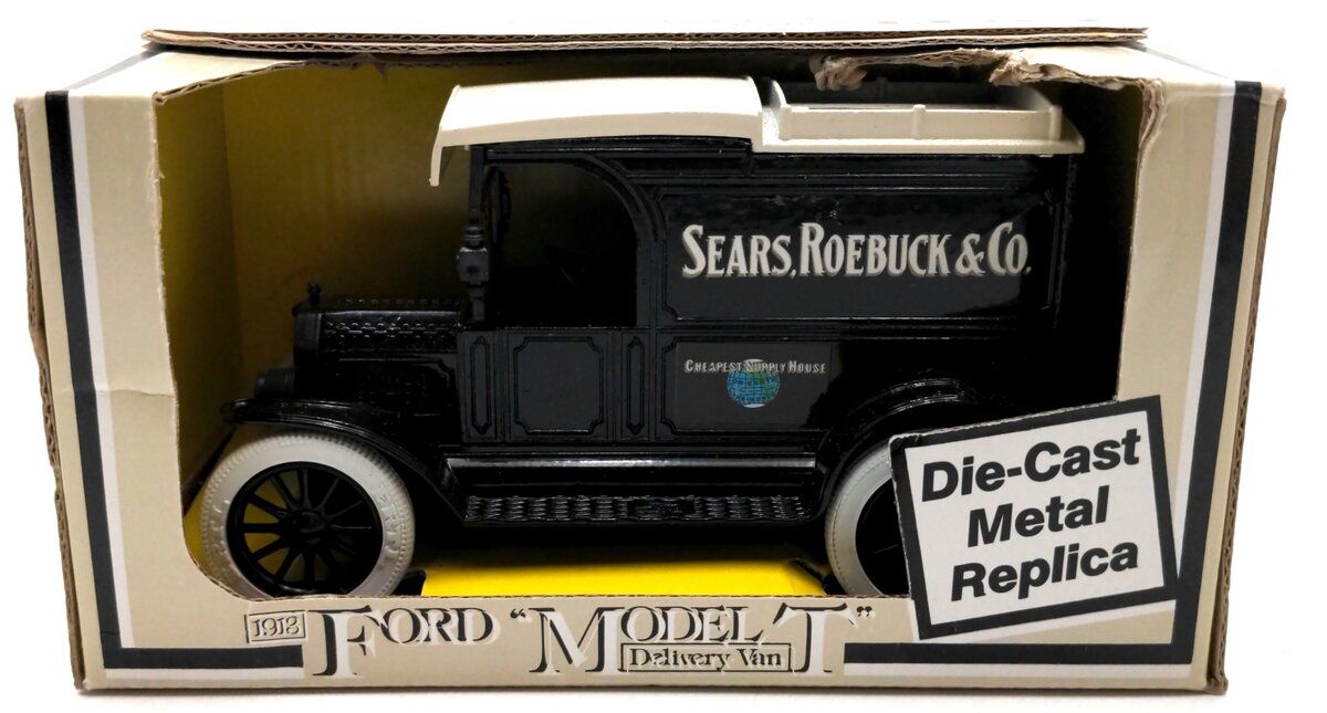 Ertl 2129 1/25 Scale Ford Model T Delivery Van 