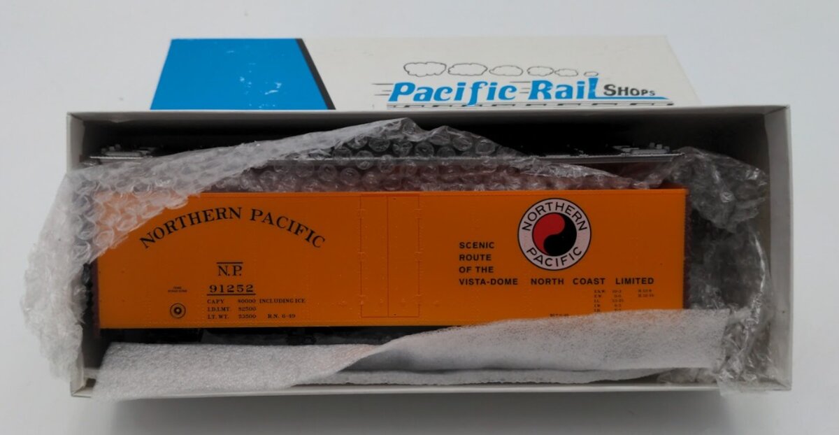 Pacific Rail 2326.1 S Scale Steel Ice Reefer (1949) Northern Pacific# 91252 Kit