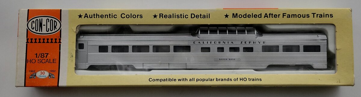 Con-Cor 85710 Gray California Zephyr 85' Budd Dome with Corrugated Sides kit