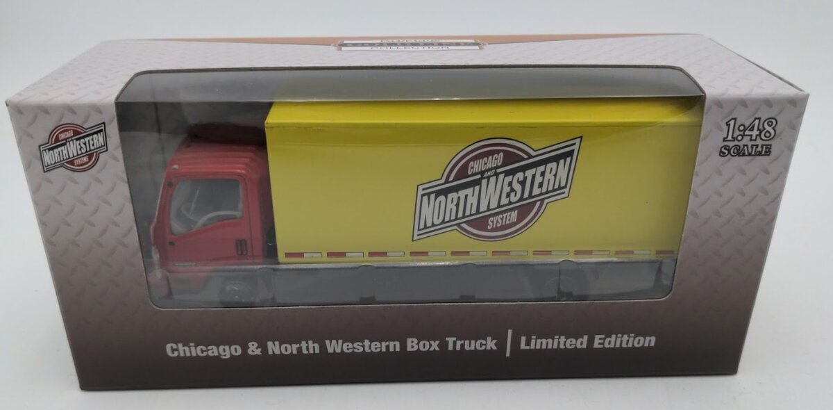 Menards 279-3841 1:48 Scale Chicago & North Western Box Truck Limited Edition NIB