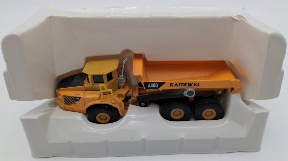 Menards 279-3928 O Scale Dump Truck Volvo A40D Kaidiwei Die Cast & Plastic