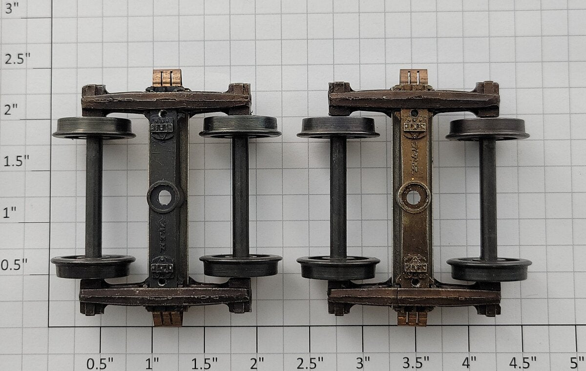 KTM T-102 Sprung 2-Rail Bettendorf Leaf Spring Trucks with Journals in Box