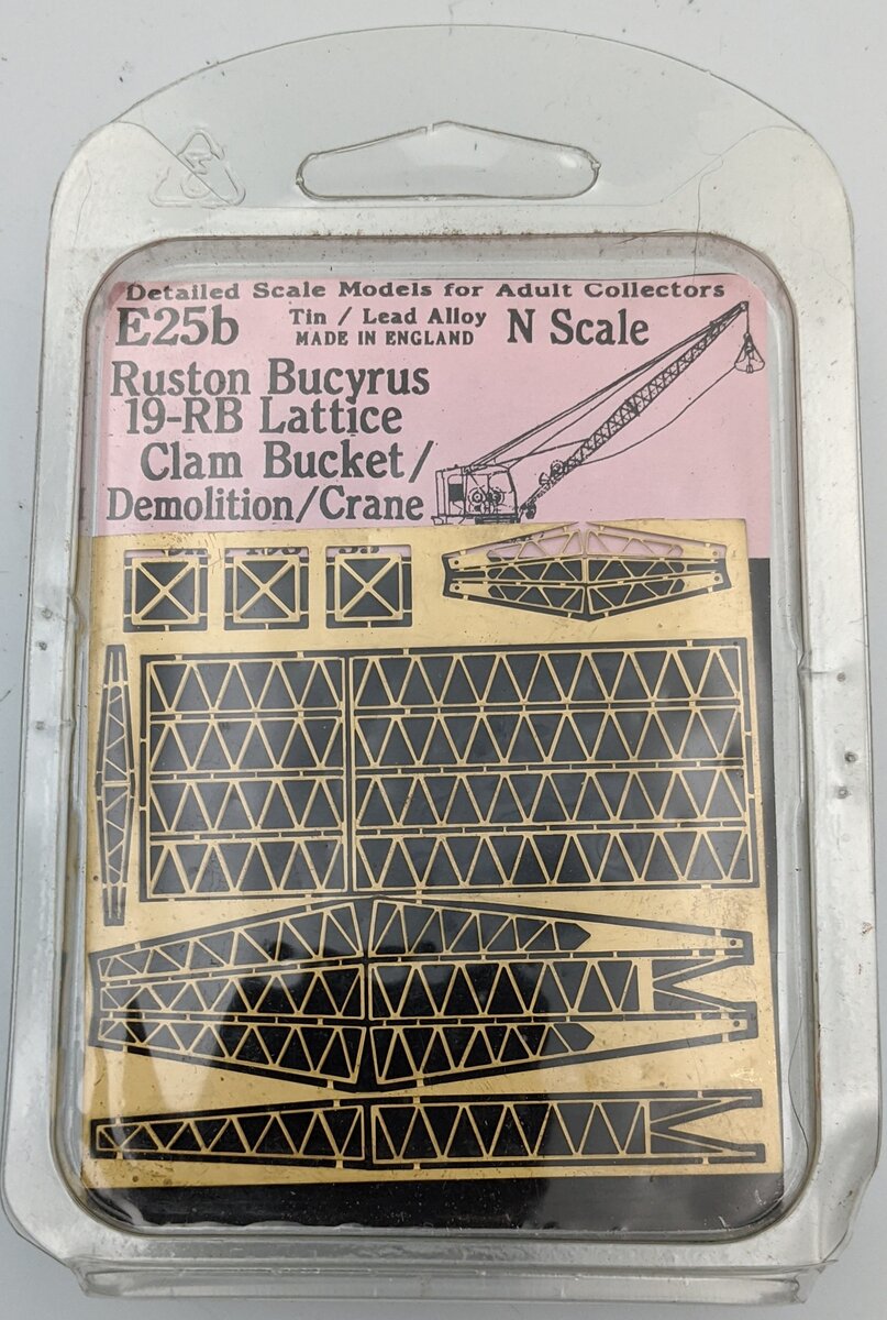 Langley Miniature Models E25b N Ruston Bucyrus 19-RB Lattice Clam Bucket Crane