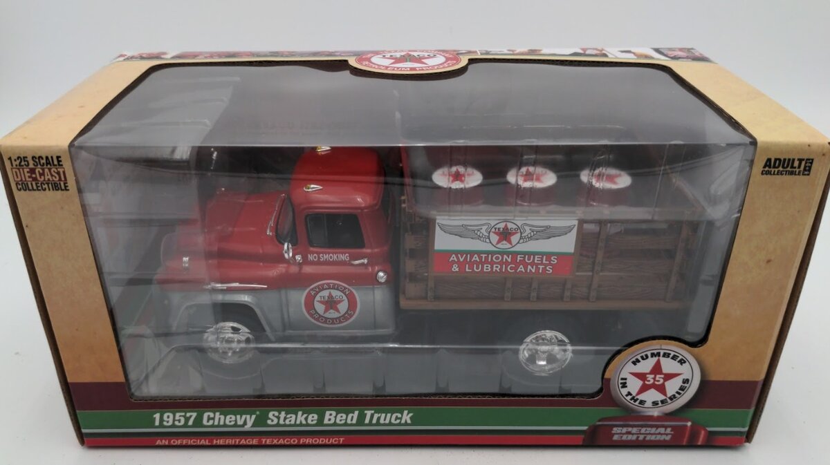 Vintage CP7506 1:25 Scale Texaco 1957 Chevy Stake Truck Die Cast Limited Edition