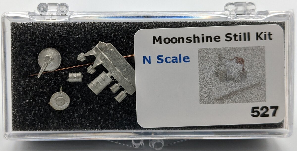 Showcase Miniatures 527 N Moonshine Still Building Kit