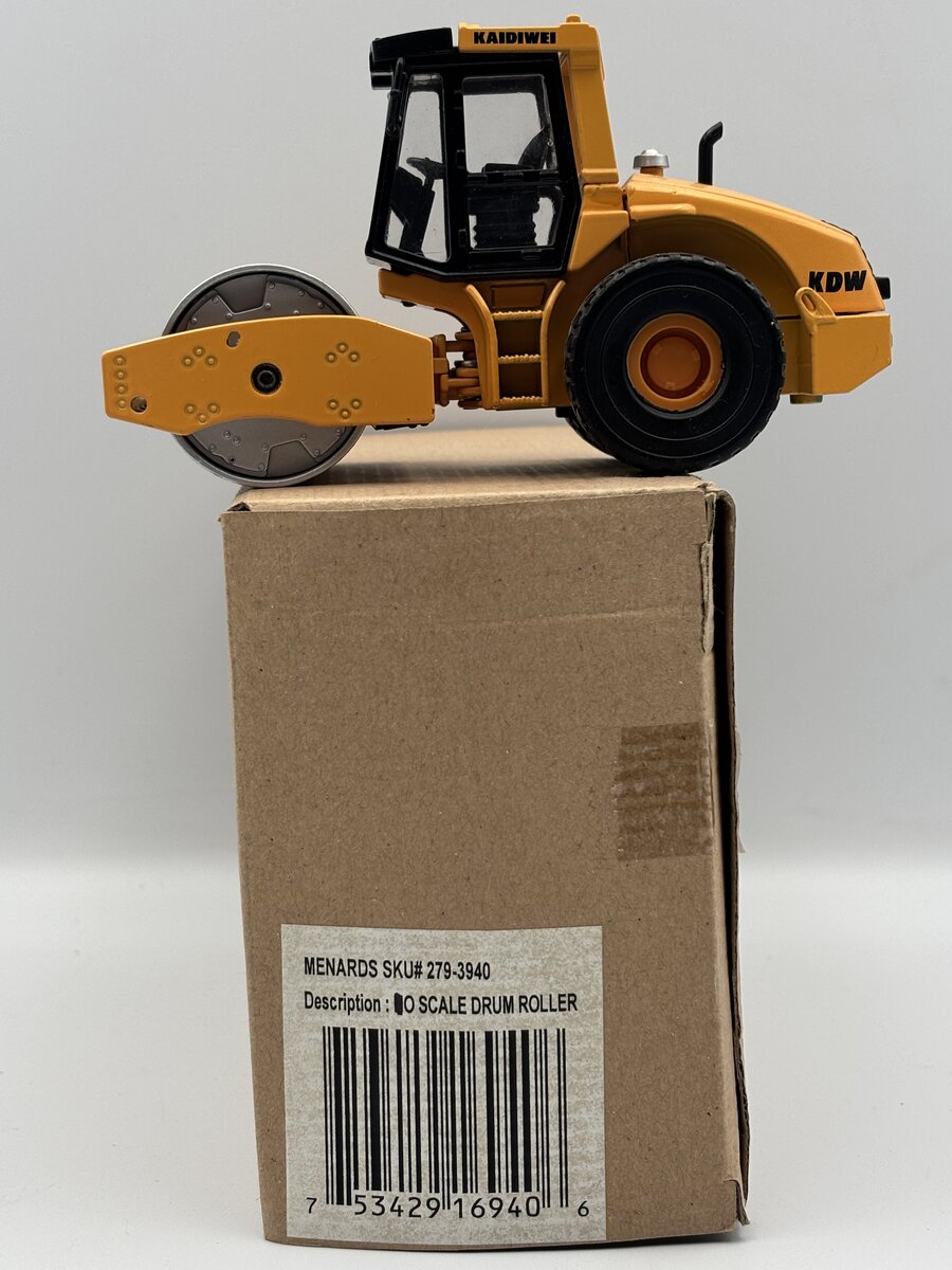 Menards 279-3940 1:50 Drum Roller Diecast