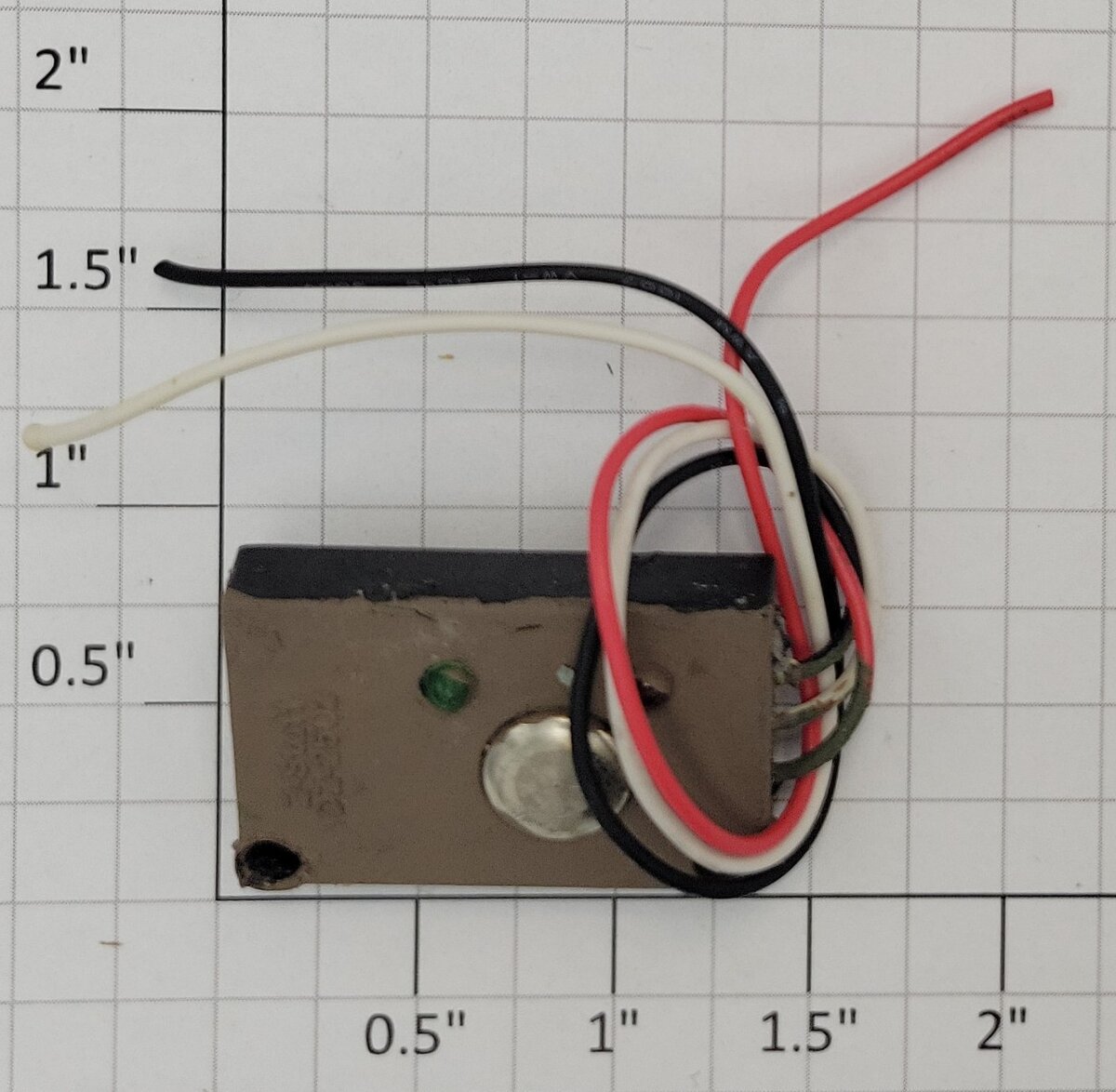 Z-Stuff DZ-2502-1 Push Button with Red and Green LED's with Top Painted Brown
