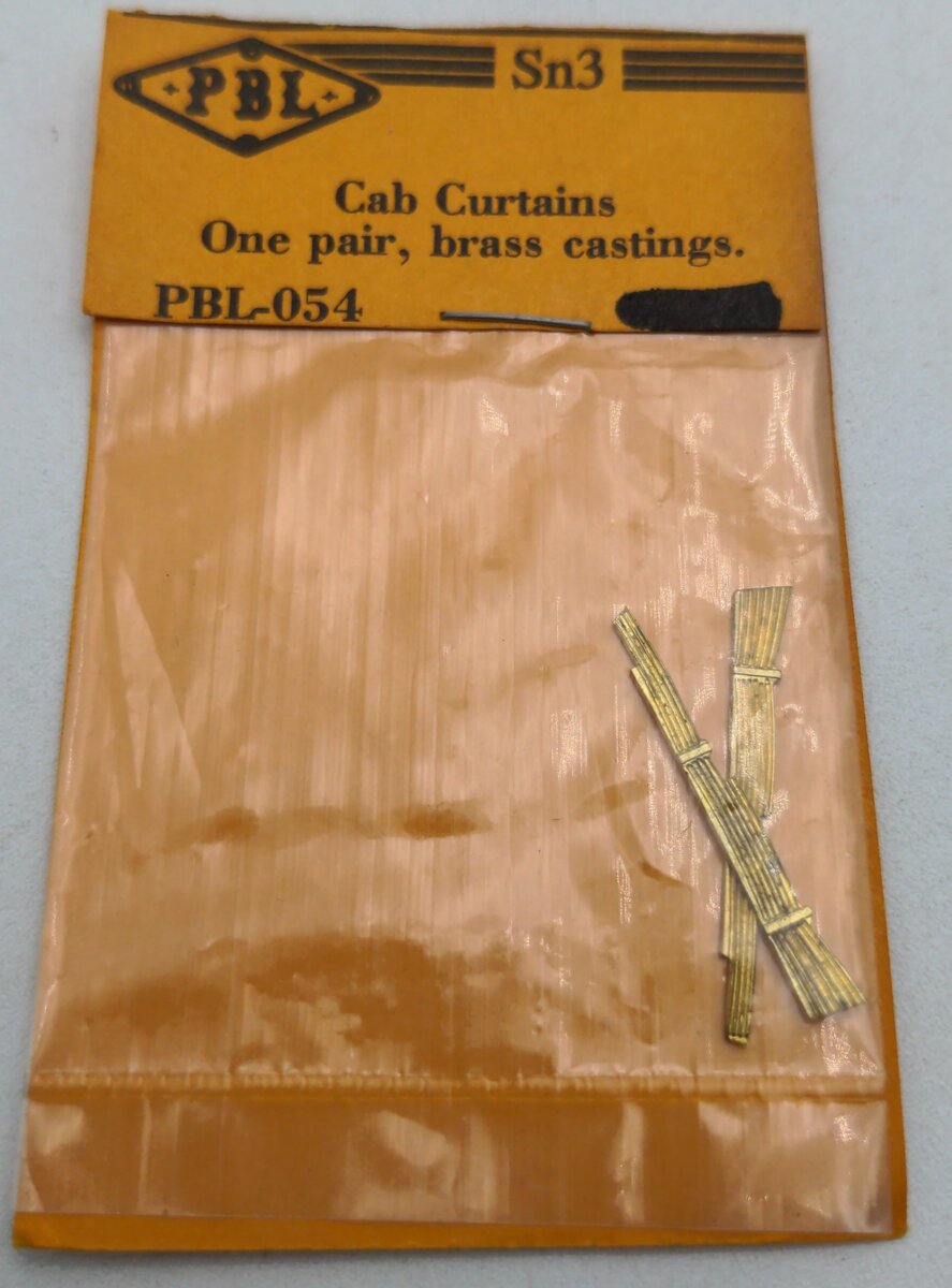 PBL PBL-054 Sn3 Cab Curtains One Pair Brass Castings 2 Pcs