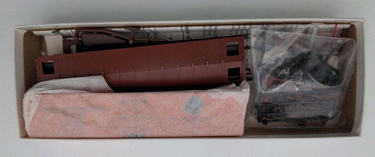 Red Caboose RC-4001-5  HO Scale Refrigerator PFE UP/SP Overlad Herald #25791 Kit