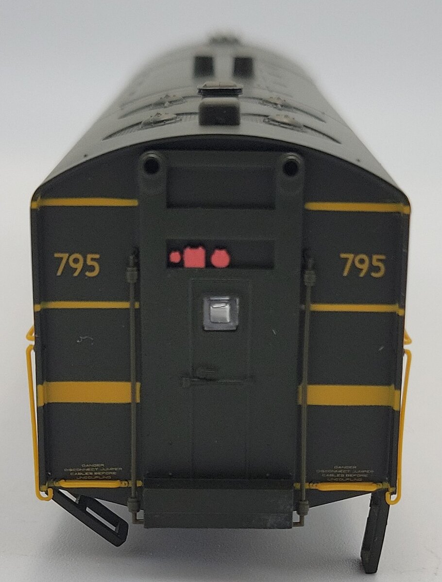 True Line 795 HO New Haven C-Liner Diesel Locomotive Shell #795