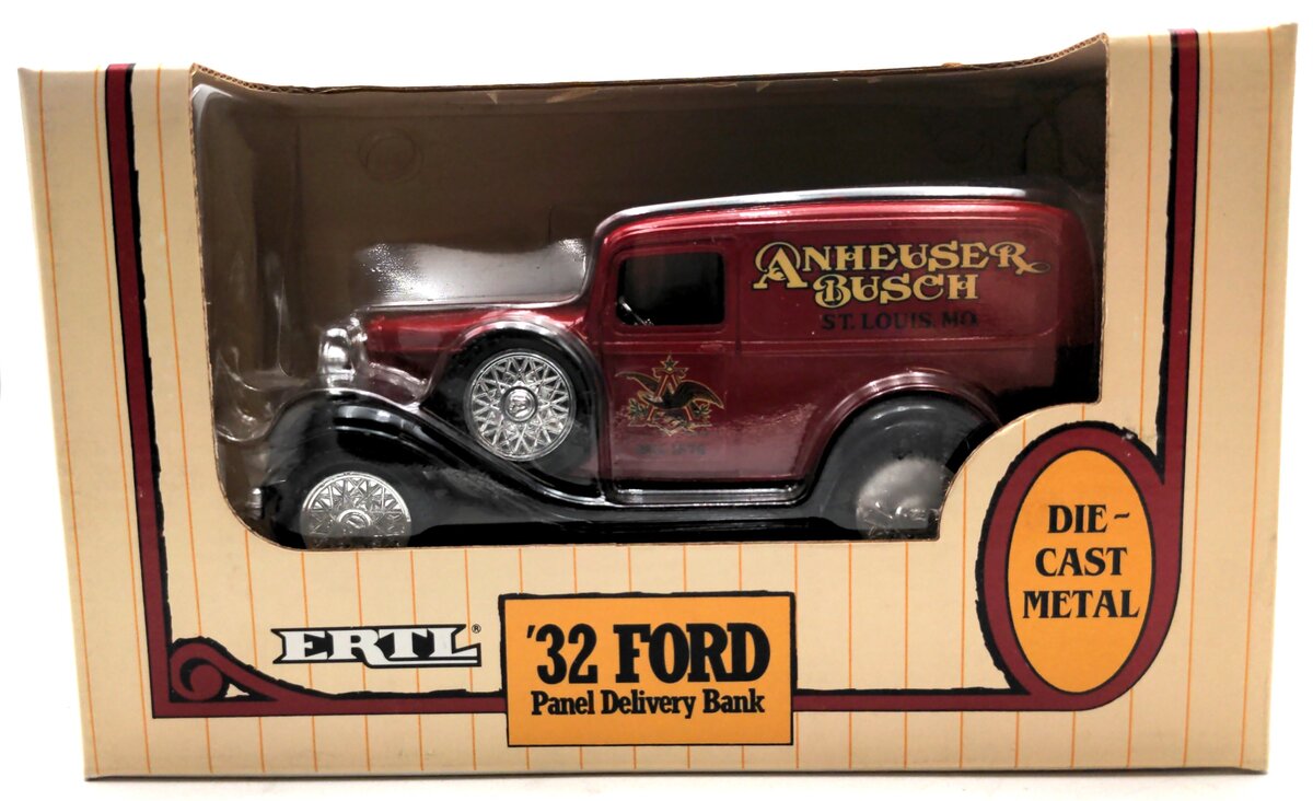 Ertl 9498 1/25 Scale 1932 Anheuser Busch Ford Panel Truck Bank