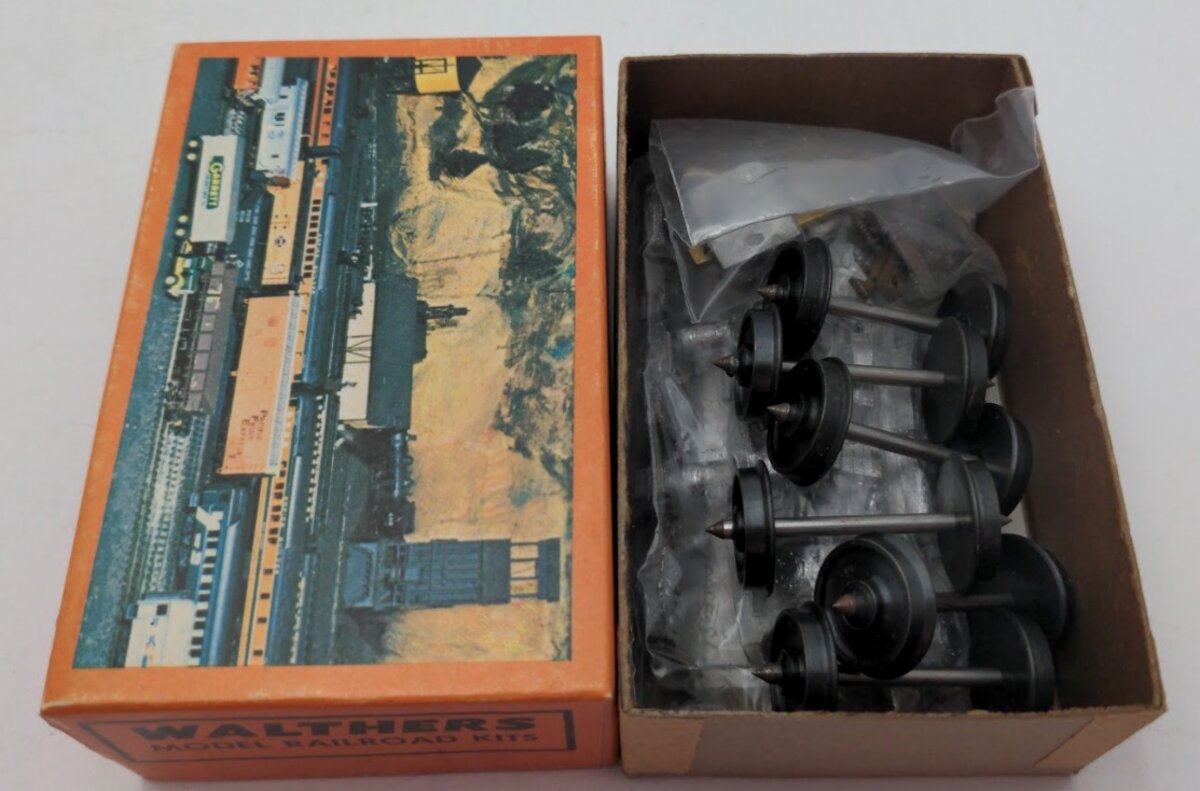 Walthers 933-50031 O Scale 6 Pennsy PRR Passenger Trucks Wheels Kit (Set of 6)