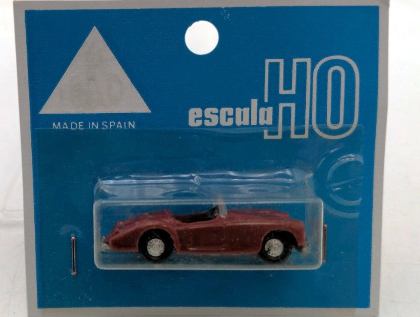 EKO 1600 HO Scale Maroon MGA Sport Car Model Plastic Car