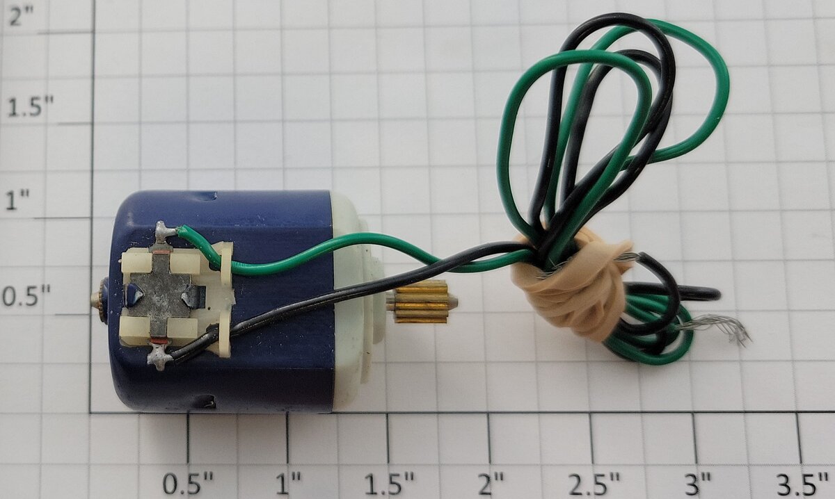 Mabuchi 35 TKK Flat Can Motor Wired With Pinion Gear 1.5 to 4.5 Volt DC