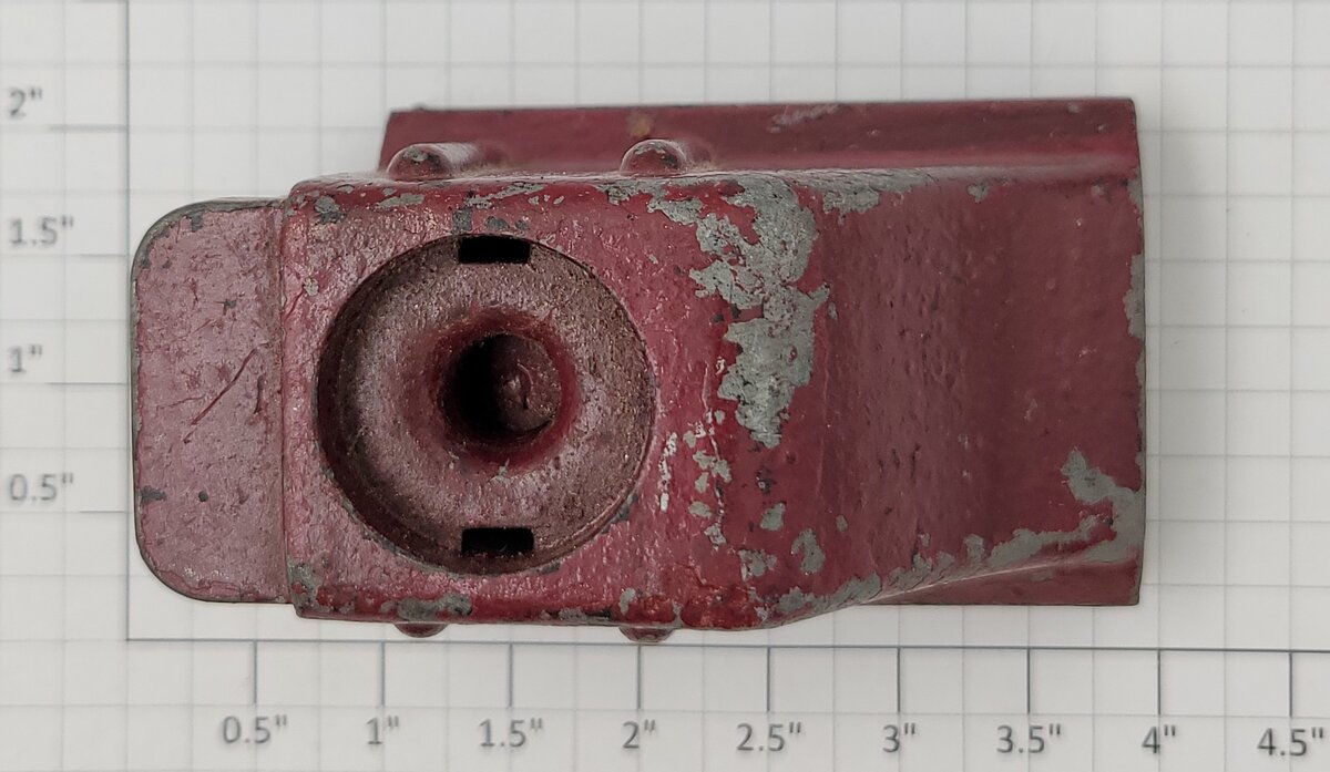 Lionel 025-14 Lionel Prewwar Red Painted Track Bumper with Missing Bulb & Cover
