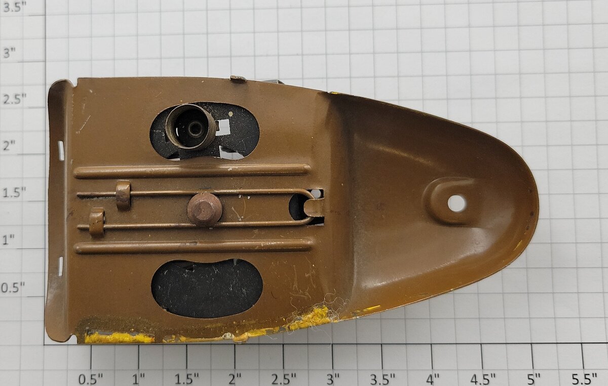 Lionel 638W-10 U.P. Streamliner Observation Car Bottom Plate w/ Truck Assembly