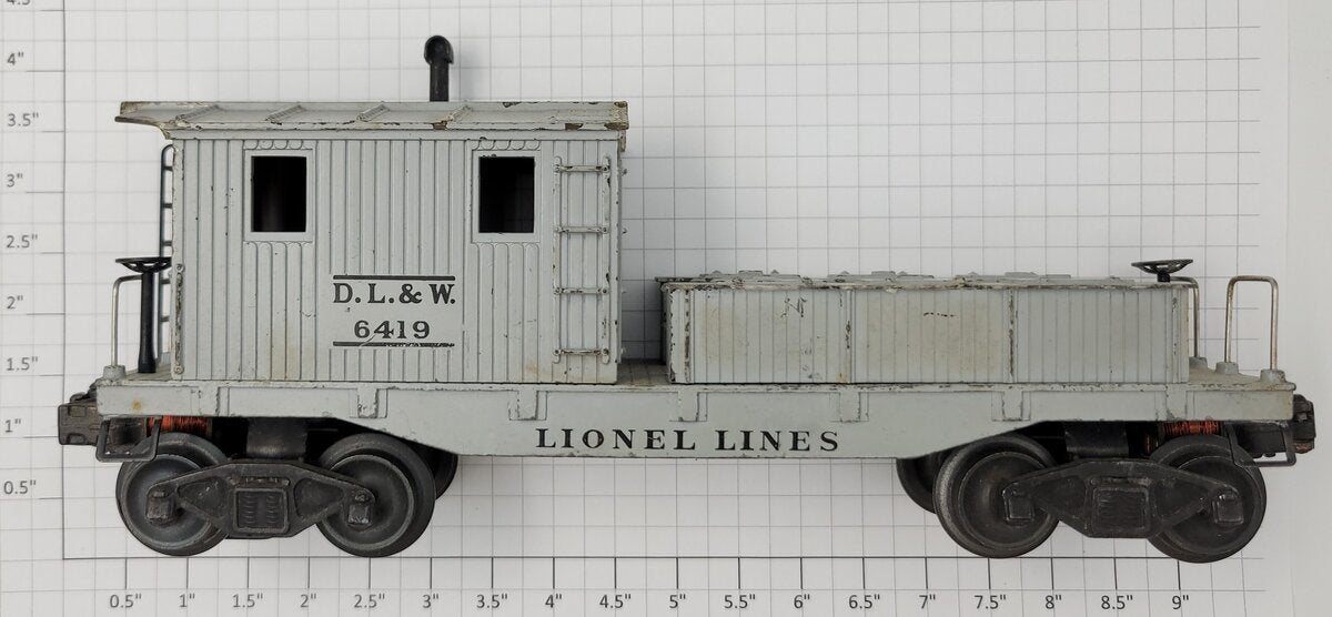 Lionel 6419 O Gauge DL&W Gray Work Caboose with Bar End Trucks and Damaged Roof