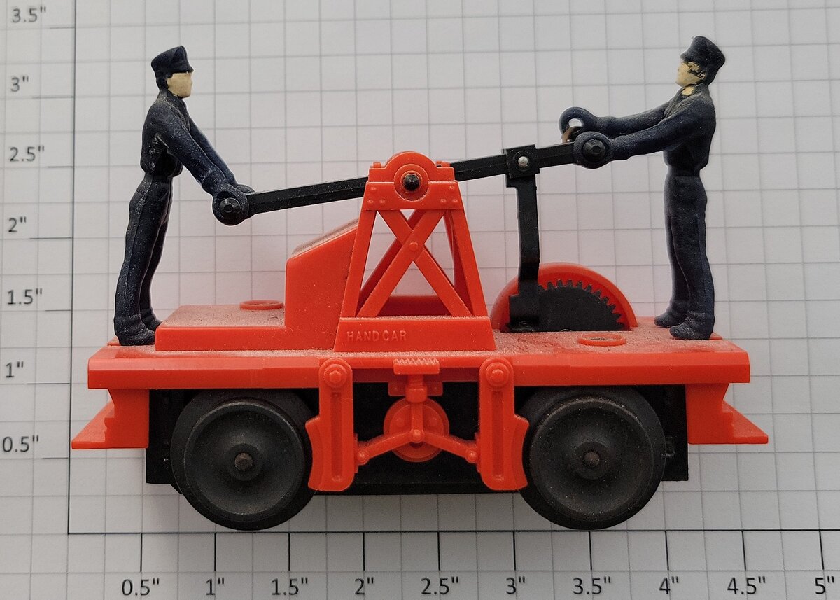 Lionel 6-18401 O Gauge Orange Operating Hand Car with Figures