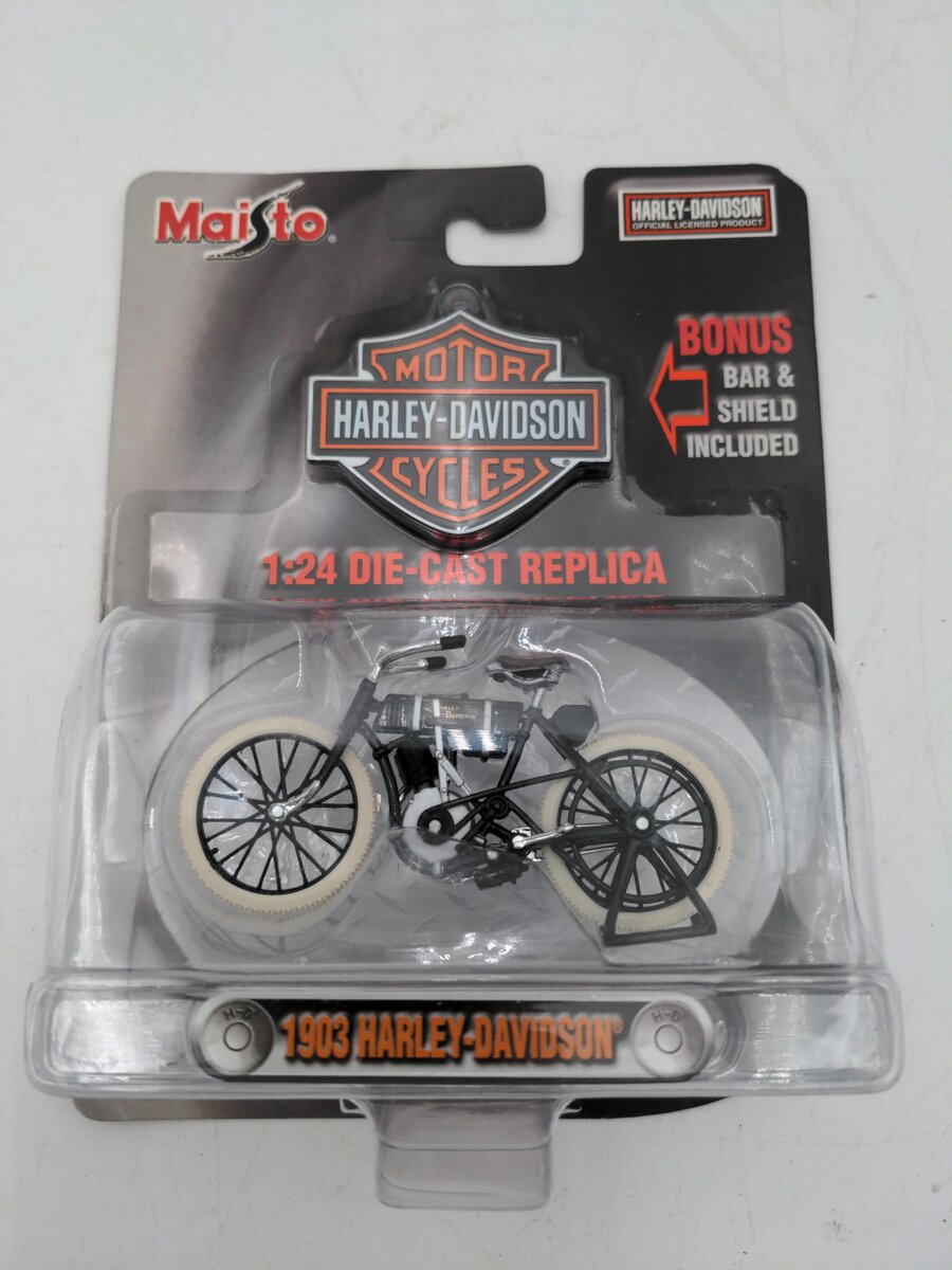 Maisto 1:24 1903 Harley Davidson Bike