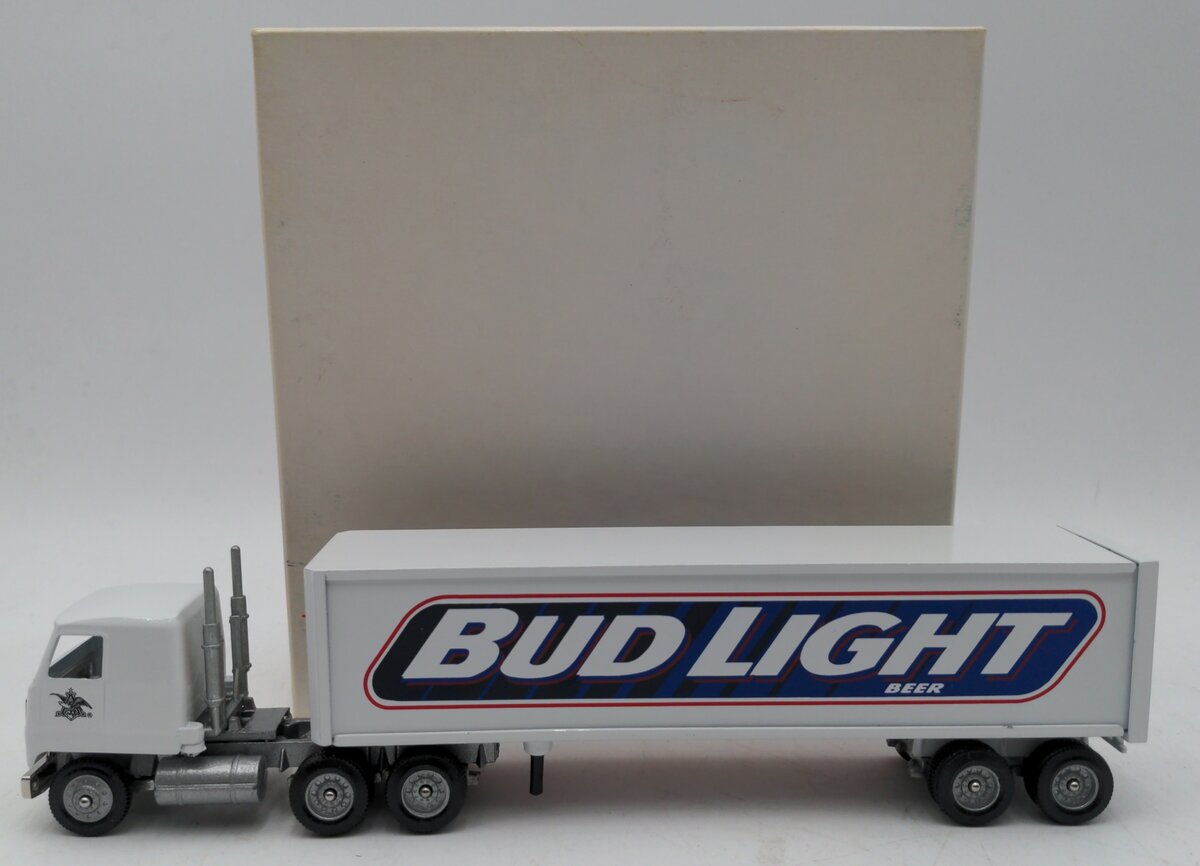 Winross 1/64 Budlight Semi-Truck