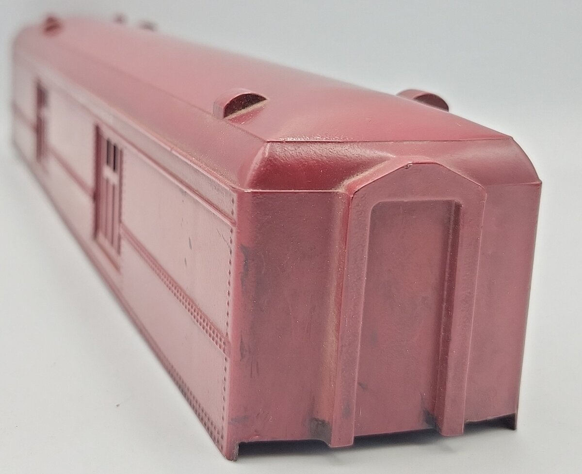 American Flyer PA10089X Red Baggage Car Railway Express Shell #951 - Damaged