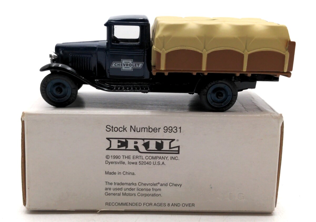Ertl 9931 1/43 Scale 1970 Chevrolet Truck with Covered Barrel Load Coin Bank