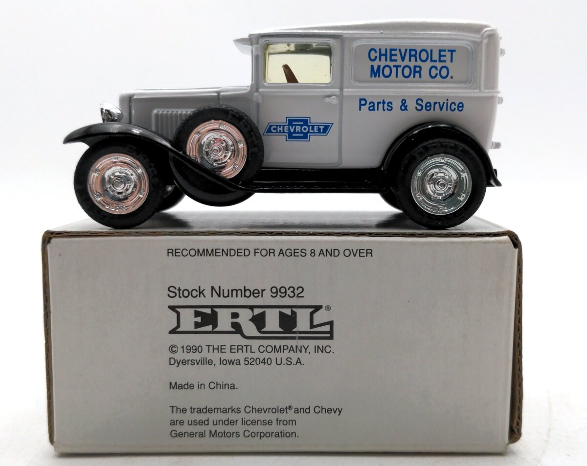 Ertl 9932 1930 Chevrolet Panel Van Coin Bank