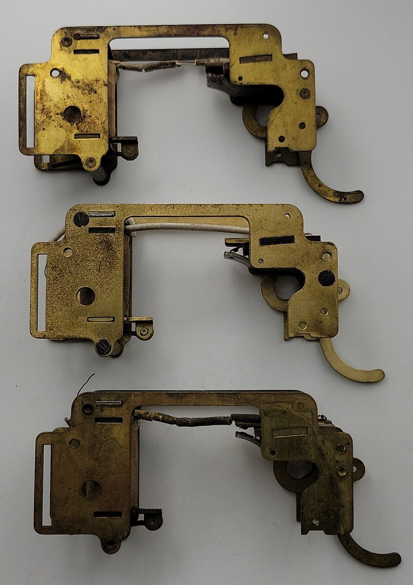 Lionel E402E-3 Standard Gauge Brass Pendulum Reverse Unit #402E/390E (Bag of 3)