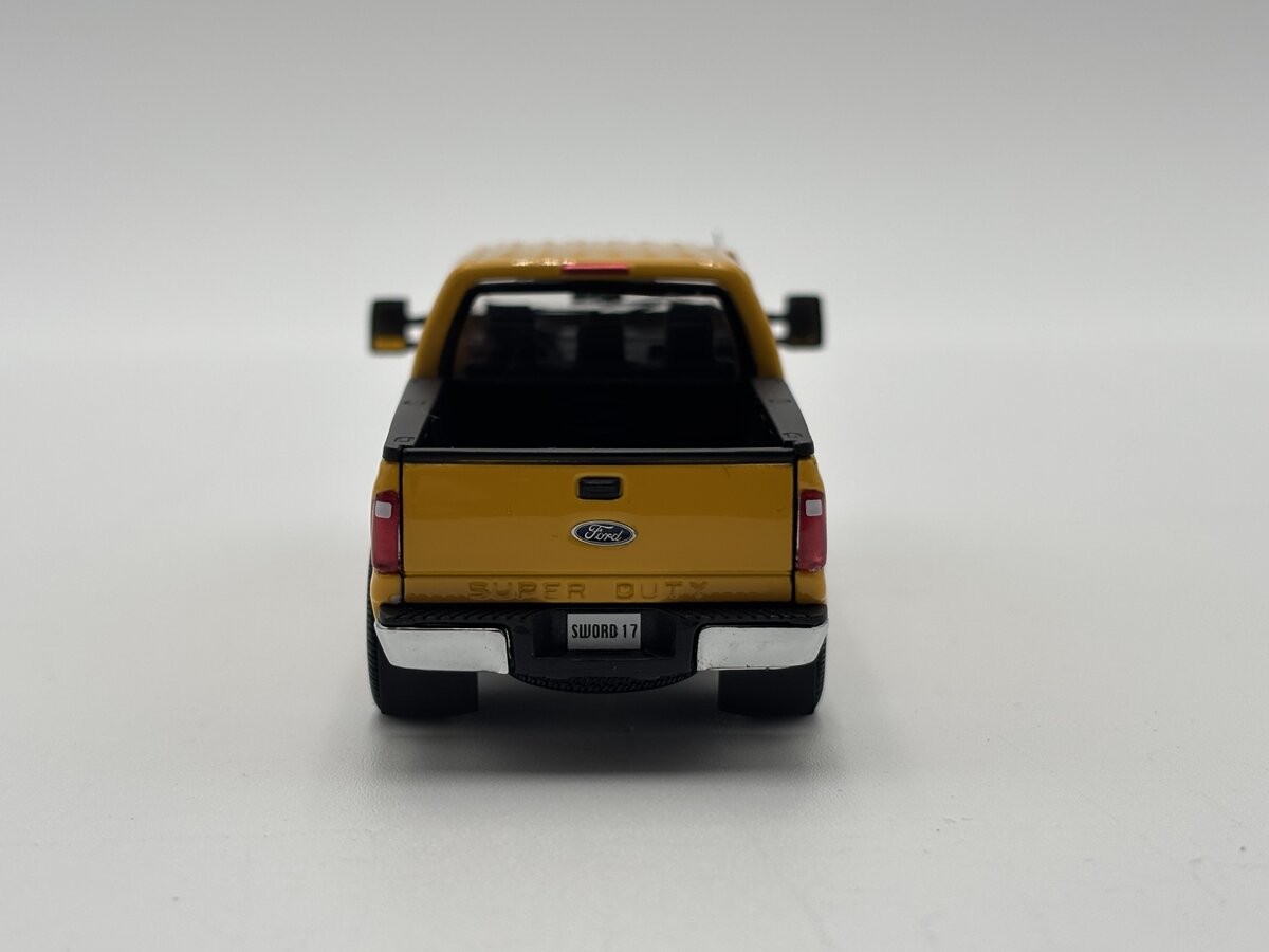 Sword Models SW1200-YC 1:50 Scale 2016 Ford F-250 Pickup Truck