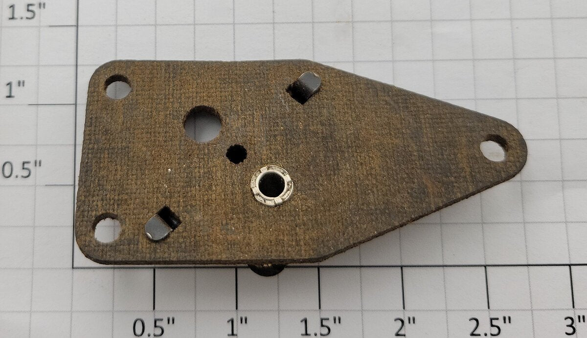 Lionel WS-66 Fiber Whistle Brush Plate with One Brush Cap - Incomplete