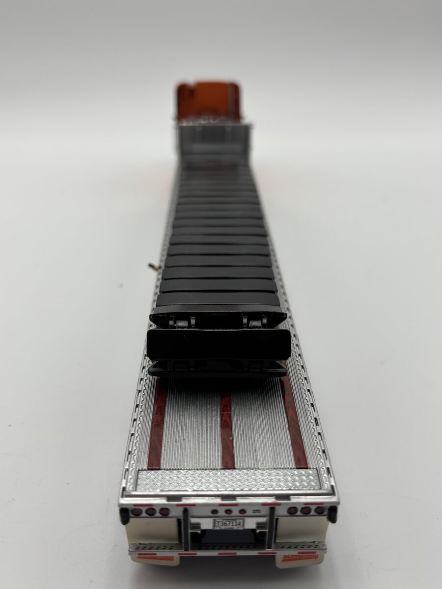 Sword Models 1:50 Scale Schneider Freightliner w/Flatbed Trailer & Track