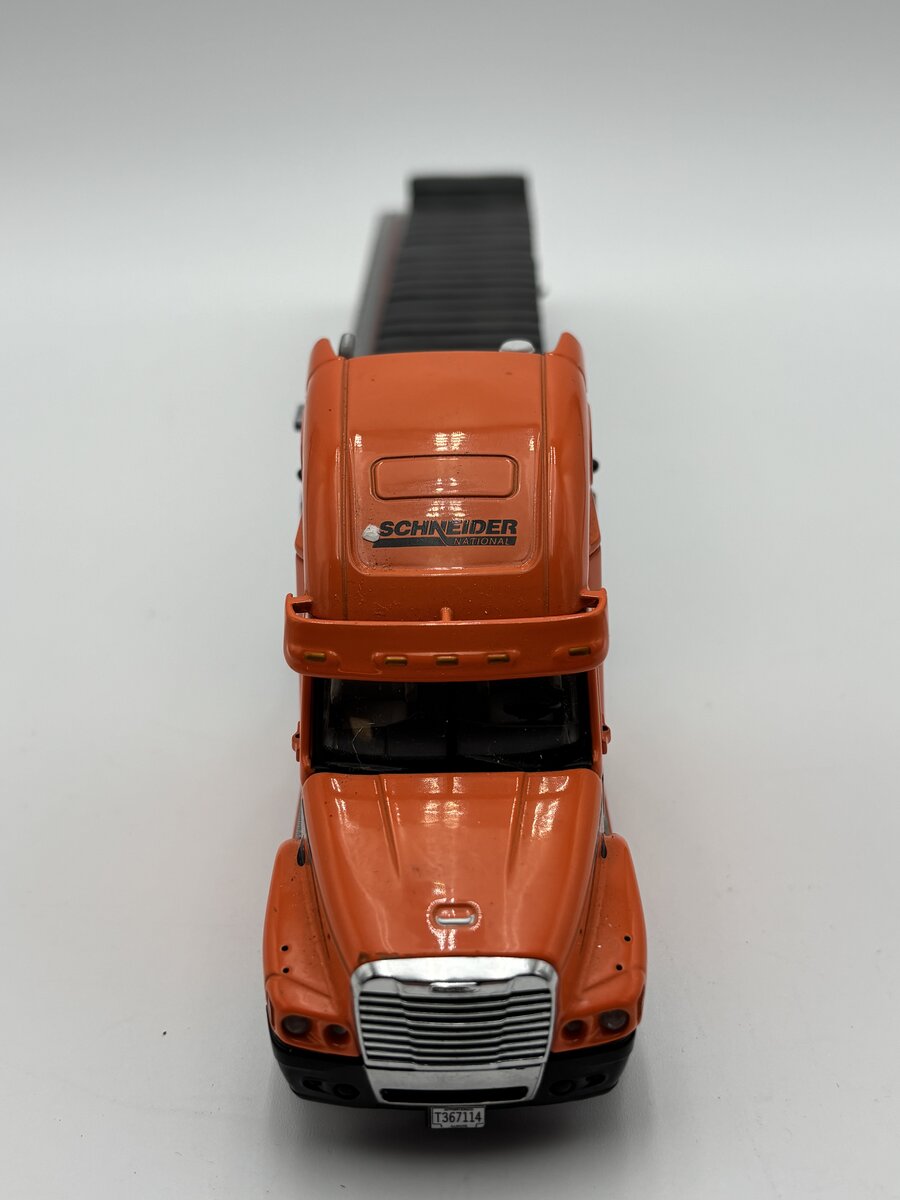Sword Models 1:50 Scale Schneider Freightliner w/Flatbed Trailer & Track