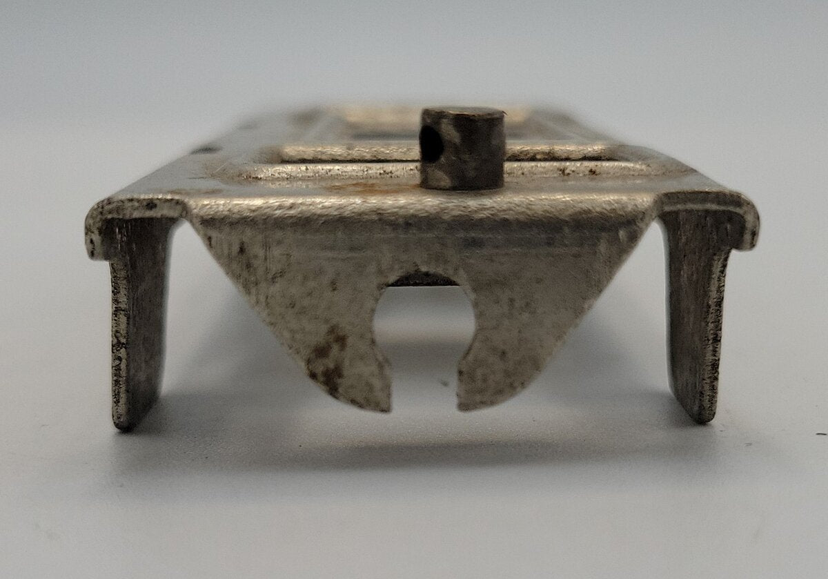 Lionel 390-41 Bild-a-Loco Trains Collector Nickel Bracket w/ Some Rust