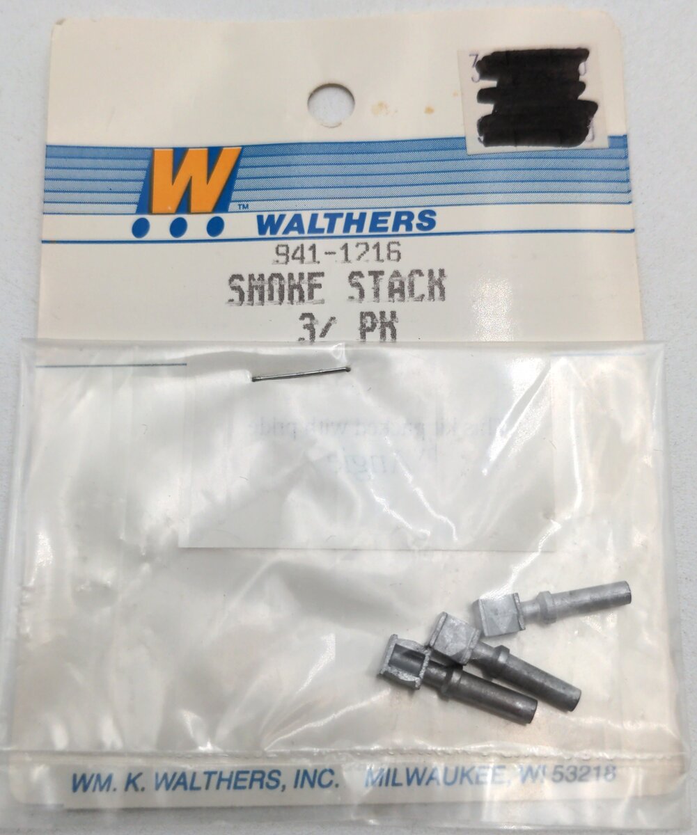 Walthers 941-1216 O Scale Smoke Stacks 3/Pk