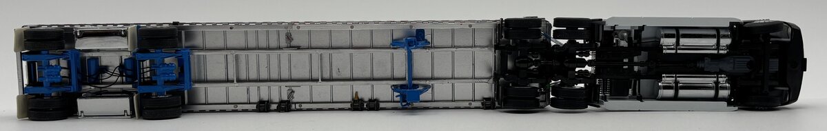 Sword Models 1:50 Scale Freightliner Century w/East Flatbed Trailer & Sheet Load