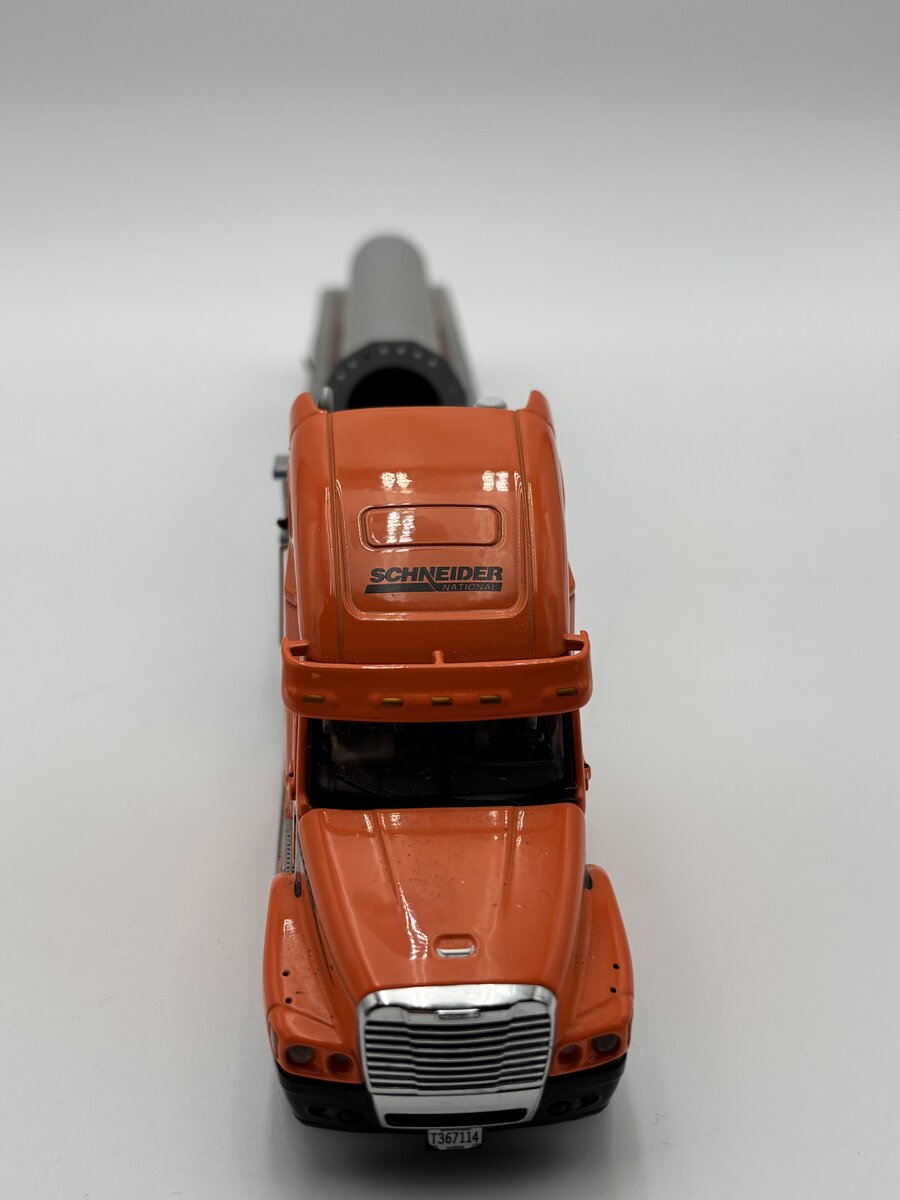 Sword Models 1:50 Scale Schneider Freightliner w/Flatbed & Pipe Load