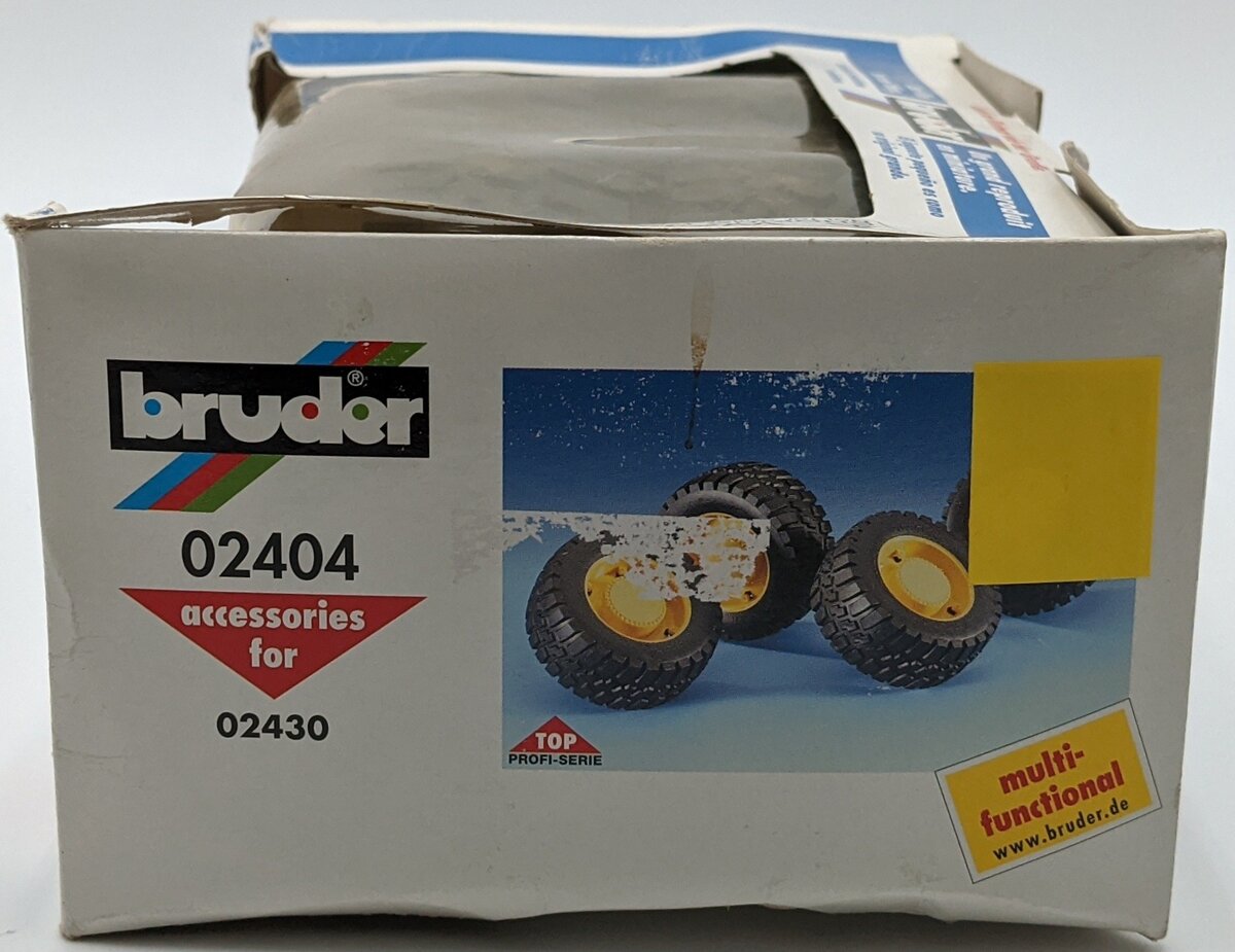 Bruder 02404 Wheels for Bruder 02430 (4-pack)