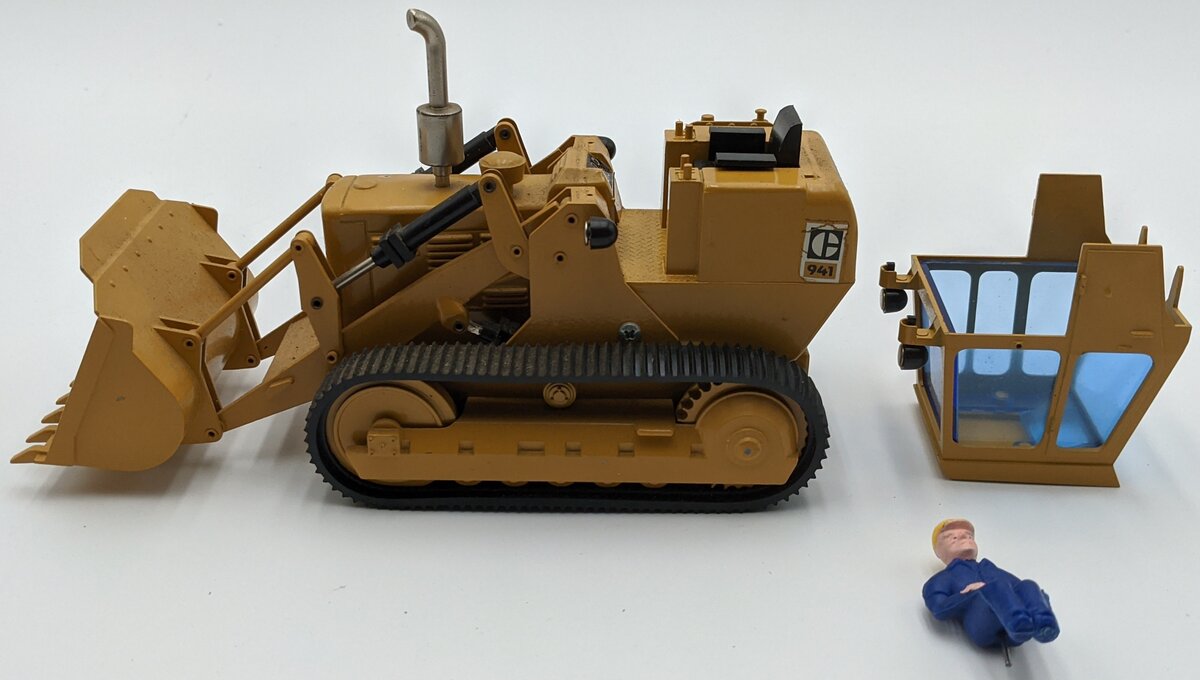 NZG 1:24 Caterpillar 941 Track-Type Loader