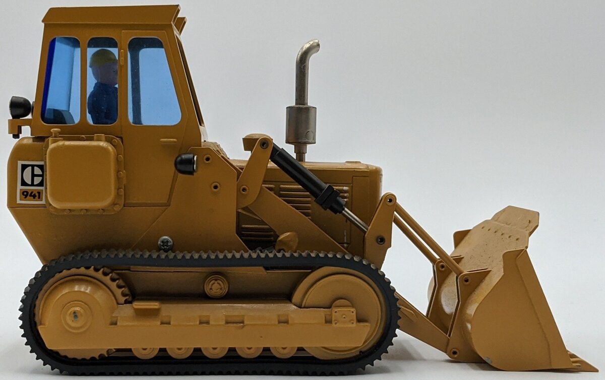 NZG 1:24 Caterpillar 941 Track-Type Loader