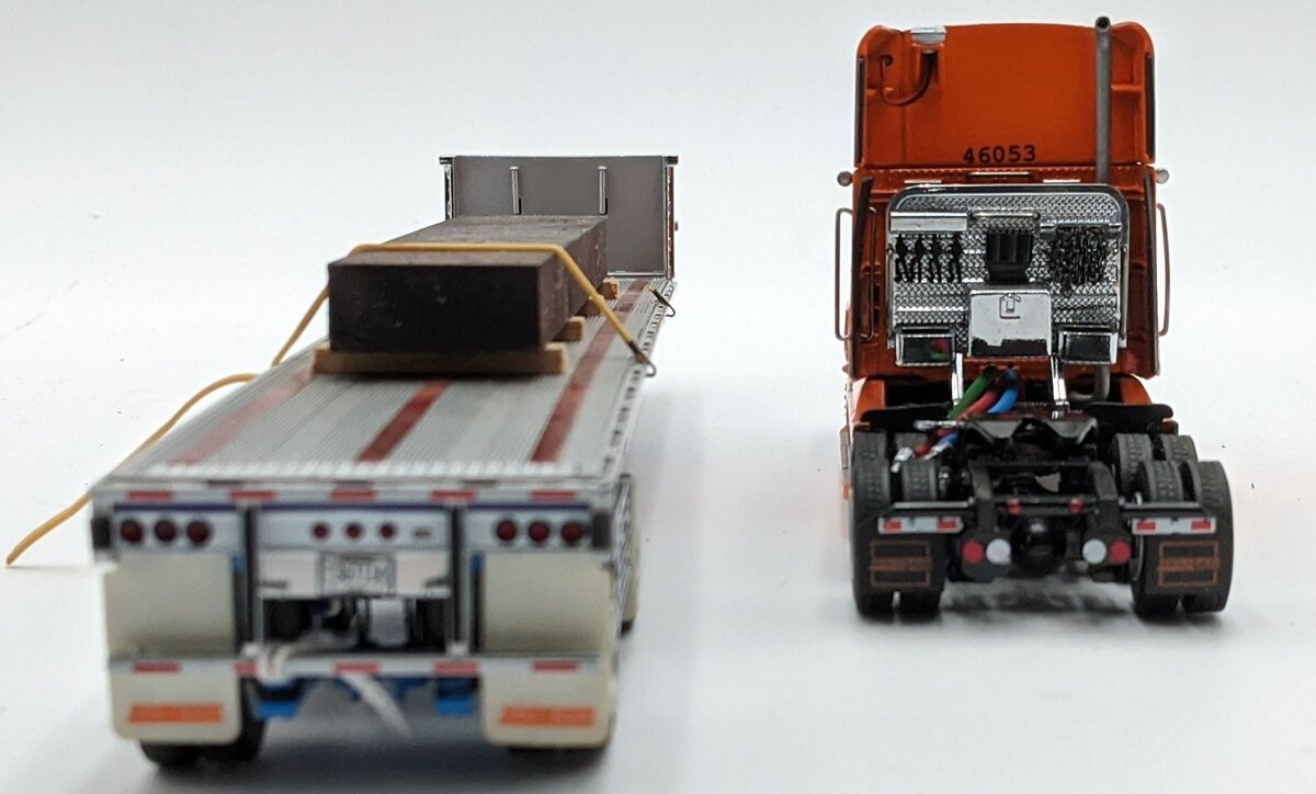 Sword Models 1:50 Scale Schneider Freightliner & Flatbed w/Load