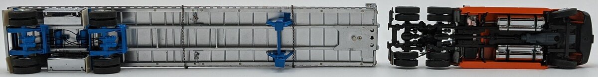 Sword Models 1:50 Scale Schneider Freightliner & Flatbed w/Log Load